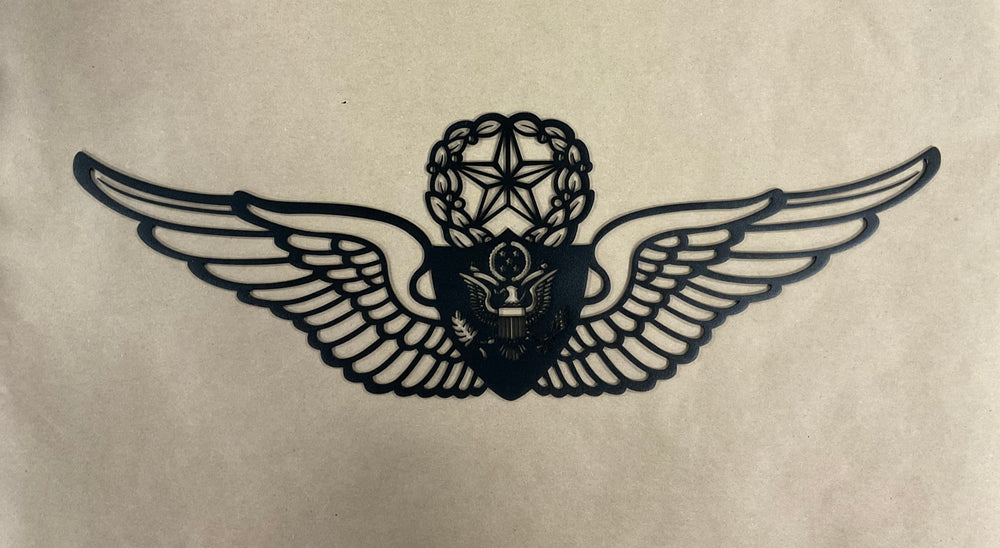 
                  
                    Master Wings 24" in metal
                  
                