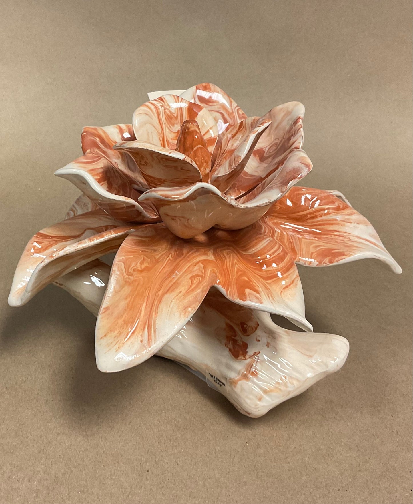 
                  
                    Alabama Clay - Large Magnolia
                  
                