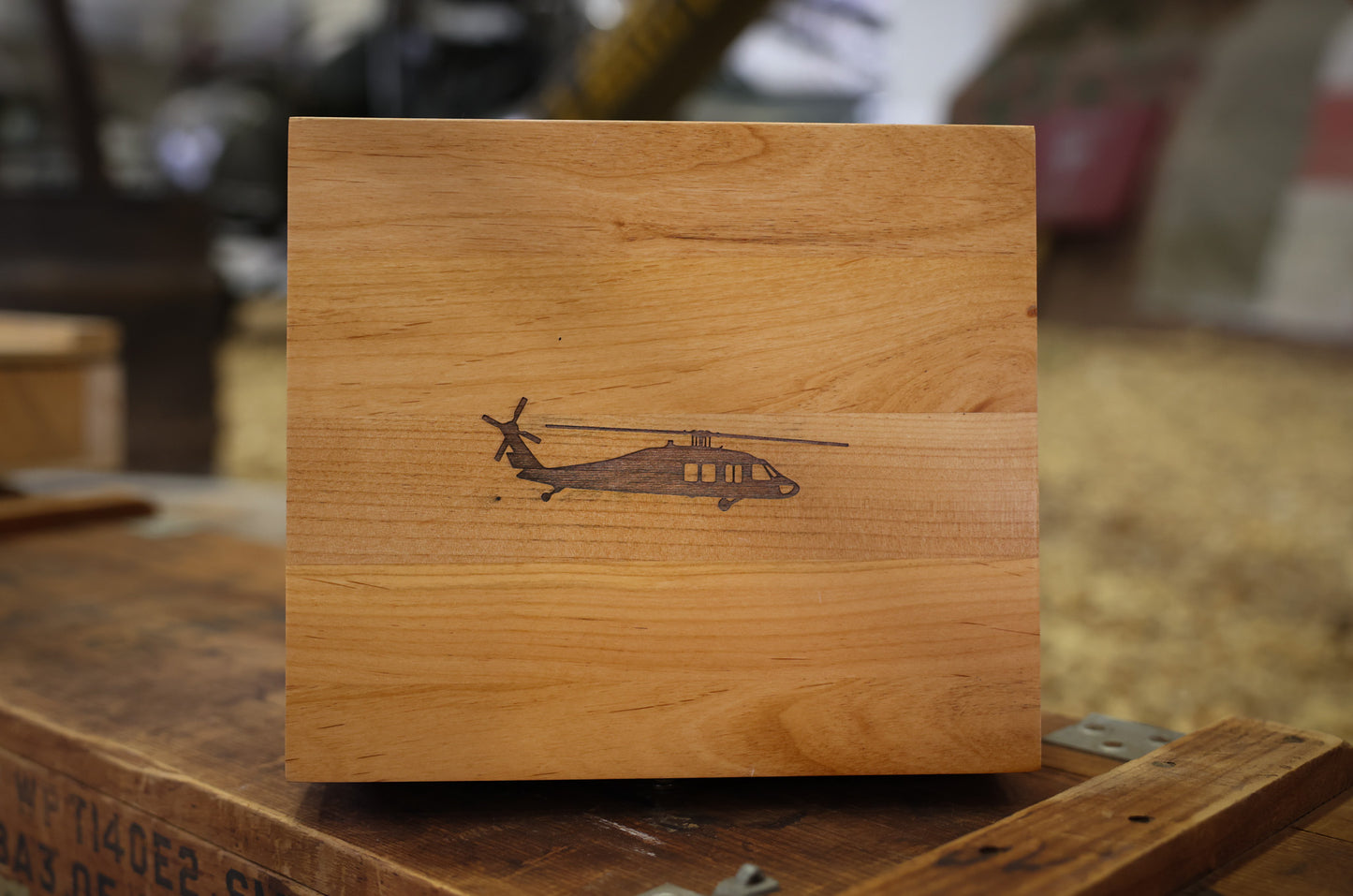 
                  
                    Box Whiskey Set
                  
                