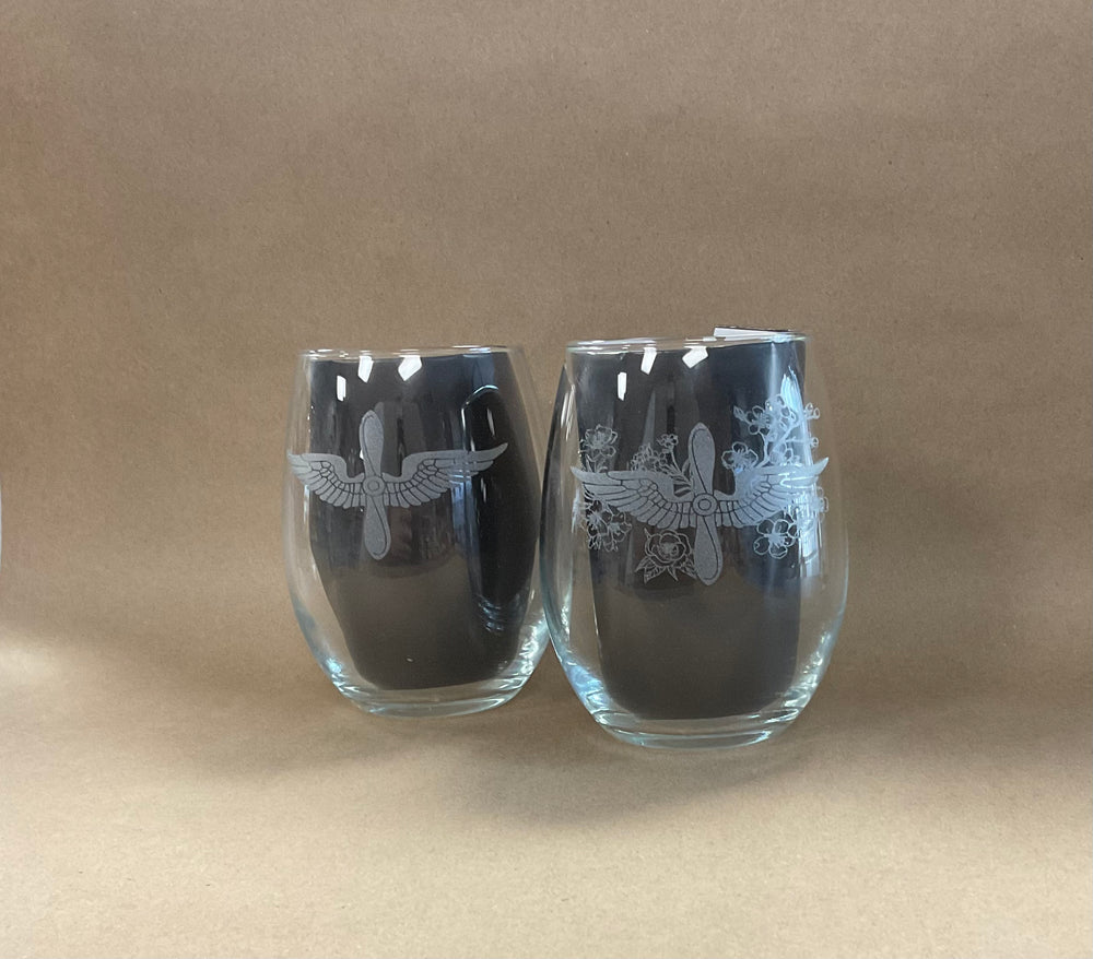 Prop and Wing Engraved Glass - 15 oz